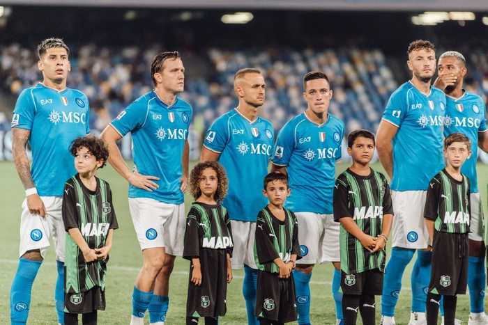 比赛前瞻：那不勒斯 VS 萨索洛