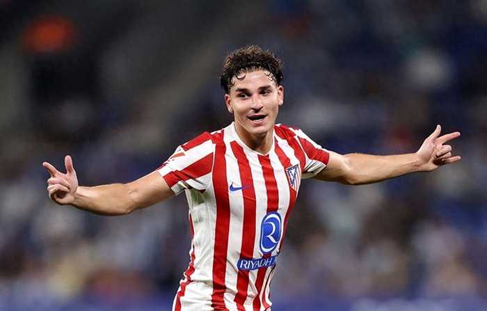 引进新中锋！巴萨今夏关键交易敲定，候选人保证，效仿前些年皇马